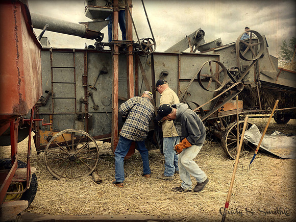 Hurry Up! Storm's Coming, Nowthen Threshing Bee, MN 2015