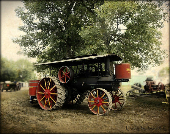 Mpls. Steam Tractor, Nowthen Threshing Bee, 2018